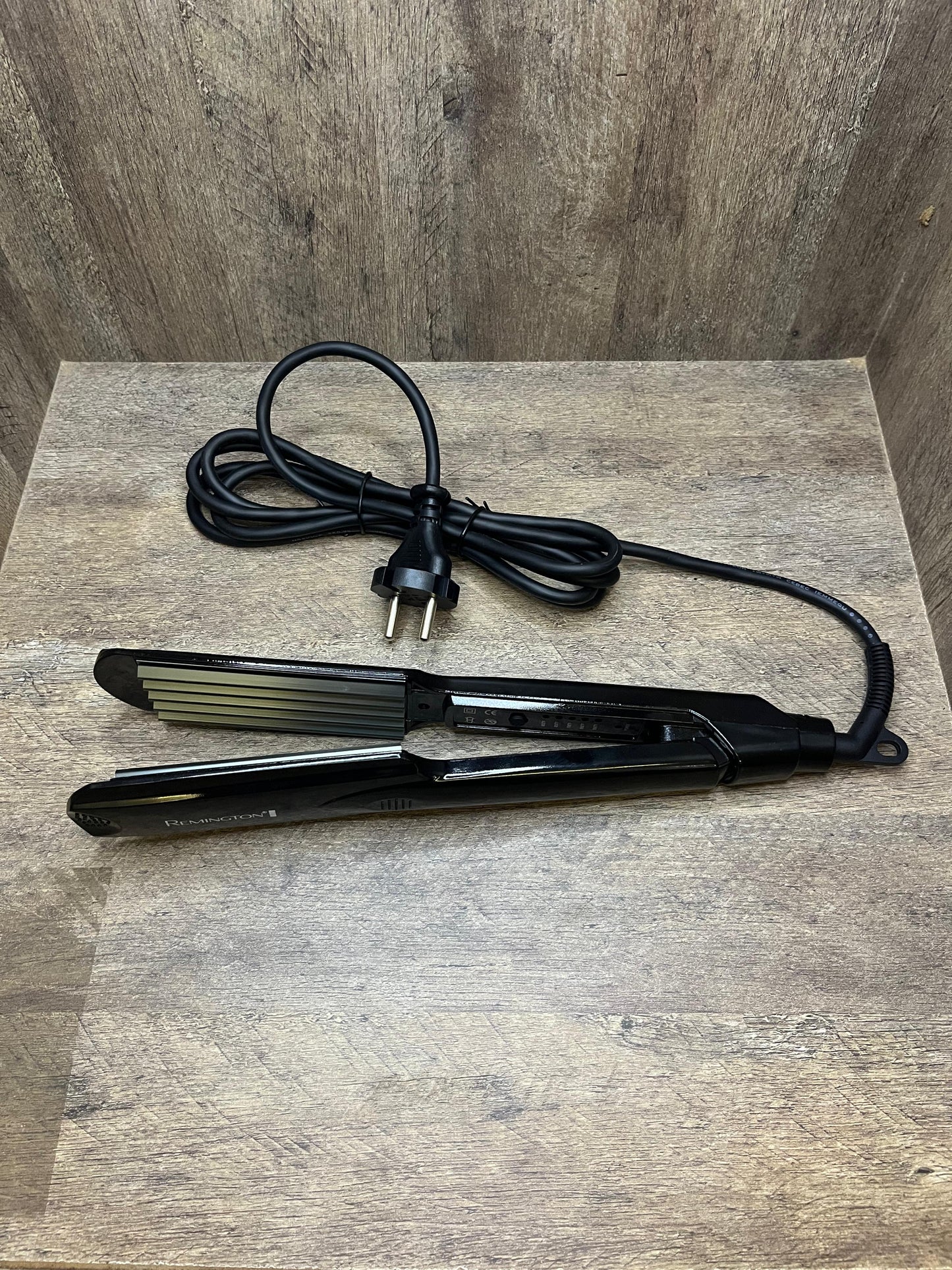 Remington Professional Hair Straightener Crimper in black –  Adjustable Heat Iron